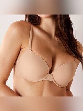 Miiyu by Simon’s nude bra size 38C comfort casual everyday basic adjustable